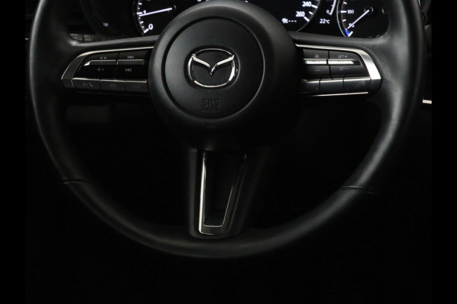 Mazda CX-30 2.0 SkyActive-G Comfort | 18.300km NAP | Trekhaak | Stoel & stuurverwarming | Head-Up | Adaptive cruise | Carplay | Keyless | Full LED