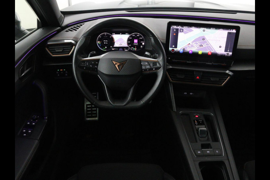 CUPRA Formentor 1.4 e-Hybrid VZ | 245pk | Trekhaak | Stoel & stuurverwarming | Camera | Adaptive cruise | Sfeerverlichting | Keyless | Full LED | PHEV