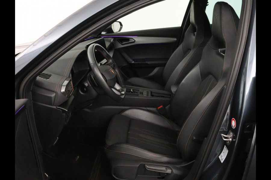 CUPRA Formentor 1.4 e-Hybrid VZ | 245pk | Trekhaak | Stoel & stuurverwarming | Camera | Adaptive cruise | Sfeerverlichting | Keyless | Full LED | PHEV