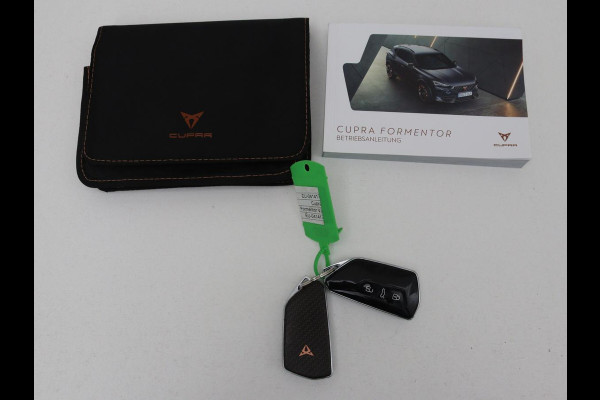 CUPRA Formentor 1.4 e-Hybrid VZ | 245pk | Trekhaak | Stoel & stuurverwarming | Camera | Adaptive cruise | Sfeerverlichting | Keyless | Full LED | PHEV