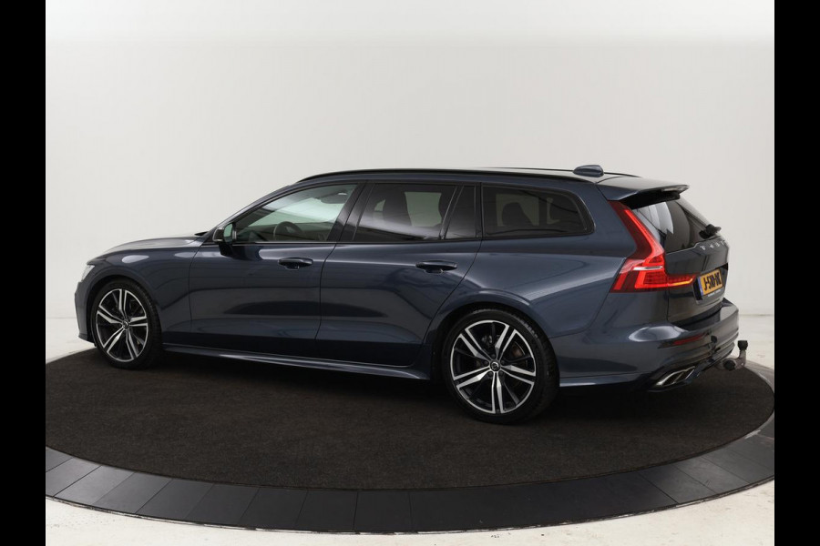 Volvo V60 2.0 T4 R Design | Stoelverwarming | Trekhaak | Carplay | Camera | Adaptive cruise | Navigatie | Full LED | 19'' lichtmetalen velgen | Memory