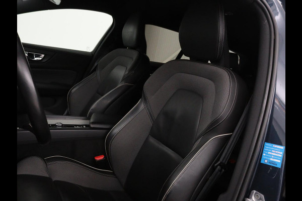 Volvo V60 2.0 T4 R Design | Stoelverwarming | Trekhaak | Carplay | Camera | Adaptive cruise | Navigatie | Full LED | 19'' lichtmetalen velgen | Memory
