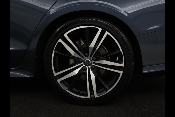 Volvo V60 2.0 T4 R Design | Stoelverwarming | Trekhaak | Carplay | Camera | Adaptive cruise | Navigatie | Full LED | 19'' lichtmetalen velgen | Memory