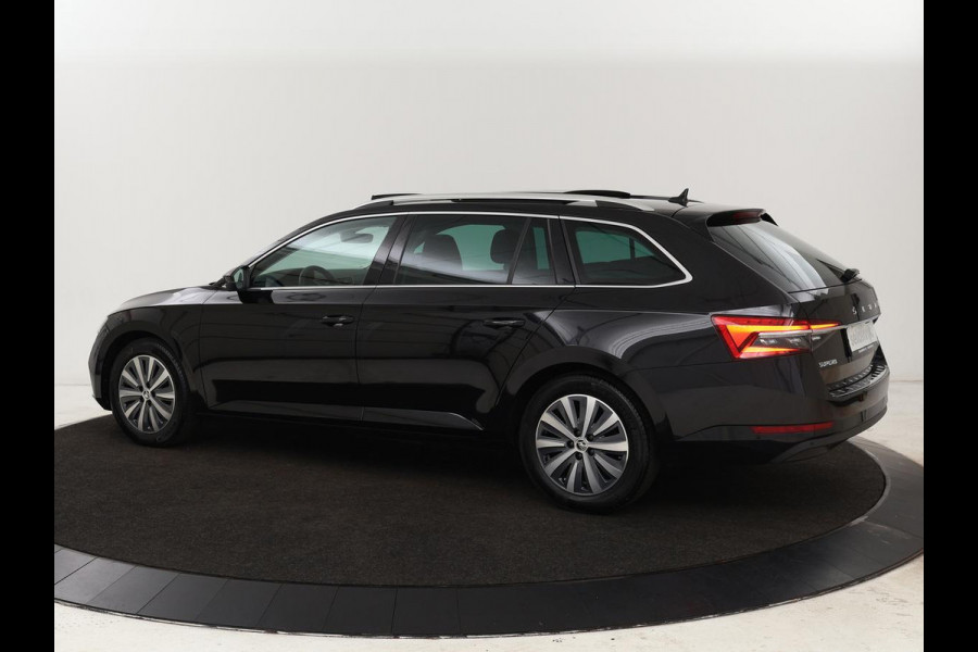 Škoda Superb 1.4 TSI iV Business Edition Plus | Panoramadak | Stoelverwarming | Leder/Alcantara | Adaptive cruise | 360 camera | Massage | Memory | Navigatie | Carplay | Achterbankverwarming | Canton | PHEV