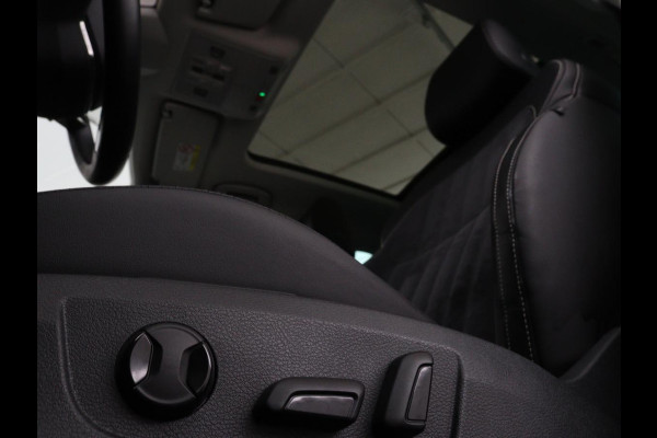 Škoda Superb 1.4 TSI iV Business Edition Plus | Panoramadak | Stoelverwarming | Leder/Alcantara | Adaptive cruise | 360 camera | Massage | Memory | Navigatie | Carplay | Achterbankverwarming | Canton | PHEV