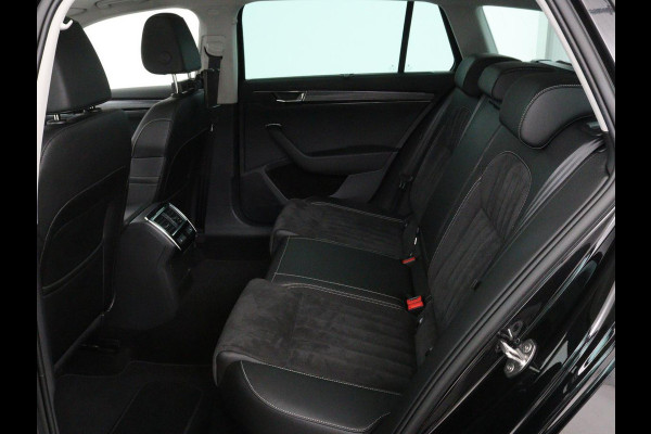 Škoda Superb 1.4 TSI iV Business Edition Plus | Panoramadak | Stoelverwarming | Leder/Alcantara | Adaptive cruise | 360 camera | Massage | Memory | Navigatie | Carplay | Achterbankverwarming | Canton | PHEV