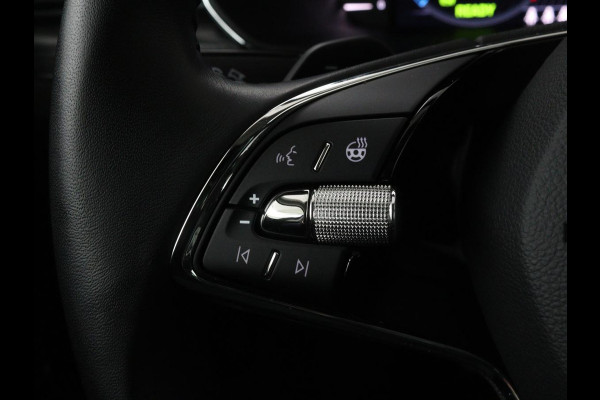 Škoda Superb 1.4 TSI iV Business Edition Plus | Panoramadak | Stoelverwarming | Leder/Alcantara | Adaptive cruise | 360 camera | Massage | Memory | Navigatie | Carplay | Achterbankverwarming | Canton | PHEV