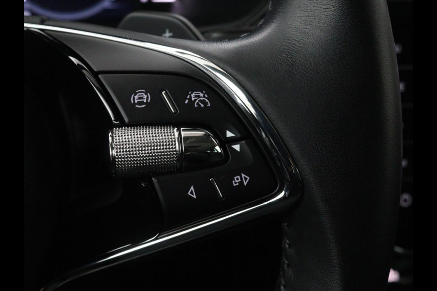 Škoda Superb 1.4 TSI iV Business Edition Plus | Panoramadak | Stoelverwarming | Leder/Alcantara | Adaptive cruise | 360 camera | Massage | Memory | Navigatie | Carplay | Achterbankverwarming | Canton | PHEV