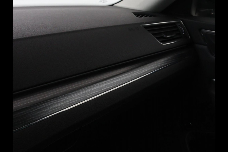 Škoda Superb 1.4 TSI iV Business Edition Plus | Panoramadak | Stoelverwarming | Leder/Alcantara | Adaptive cruise | 360 camera | Massage | Memory | Navigatie | Carplay | Achterbankverwarming | Canton | PHEV