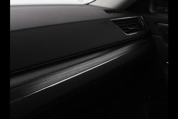 Škoda Superb 1.4 TSI iV Business Edition Plus | Panoramadak | Stoelverwarming | Leder/Alcantara | Adaptive cruise | 360 camera | Massage | Memory | Navigatie | Carplay | Achterbankverwarming | Canton | PHEV