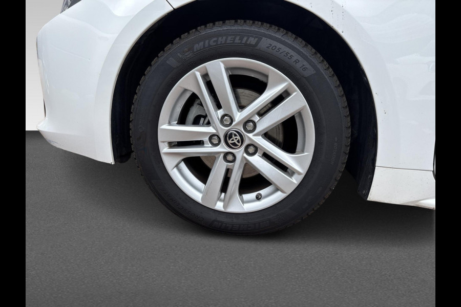 Toyota Corolla Touring Sports 1.8 Hybrid Business | adaptive cruise control |  Apple Carplay/Android Auto | LED | cruise control | climate control | trekhaak | achteruitrijcamera