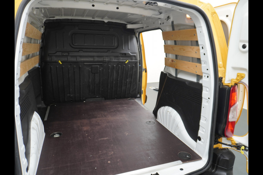 Opel Combo 1.5CDTI EURO6 9x Op voorraad! 3-Persoons Airco Cruise Control Bluetooth Elektr.ramen Elektr.spiegels+Verwarmd Centr.Vergr+ab. L1 Schuifdeur Betonplex vloer Lat om Lat betimmering