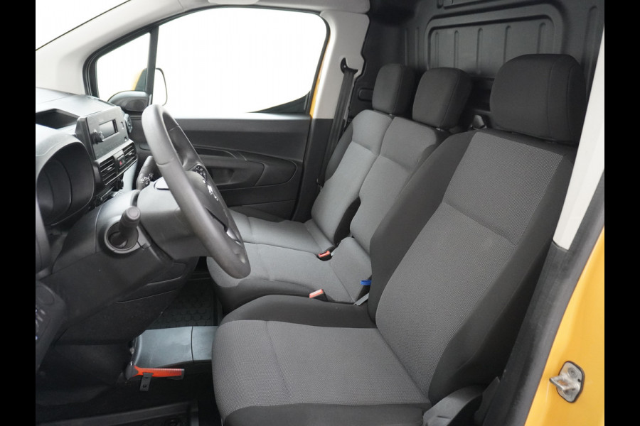 Opel Combo 1.5CDTI EURO6 9x Op voorraad! 3-Persoons Airco Cruise Control Bluetooth Elektr.ramen Elektr.spiegels+Verwarmd Centr.Vergr+ab. L1 Schuifdeur Betonplex vloer Lat om Lat betimmering