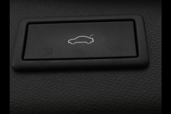 Seat Leon 1.4 e-Hybrid Limited | Panoramadak | Camera | Adaptive cruise | Carplay | Memory | Stoel & Stuurverwarming