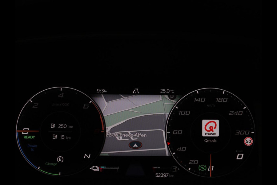 Seat Leon 1.4 e-Hybrid Limited | Panoramadak | Camera | Adaptive cruise | Carplay | Memory | Stoel & Stuurverwarming