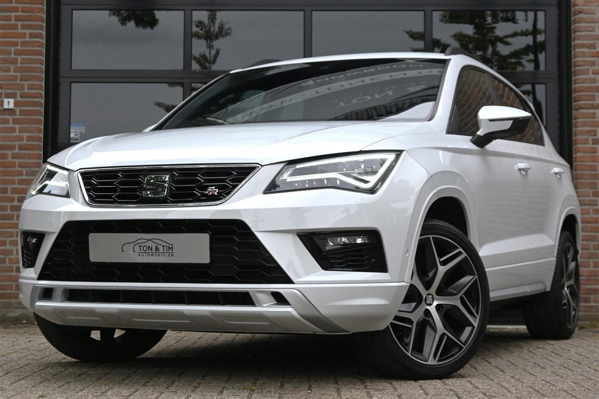 Seat Ateca 1.4 EcoTSI DSG FR Trekhaak A.Cruise Camera Carplay ´18 Seat Ateca 1.4 EcoTSI DSG FR Trekhaak A.Cruise Camera Carplay ´18