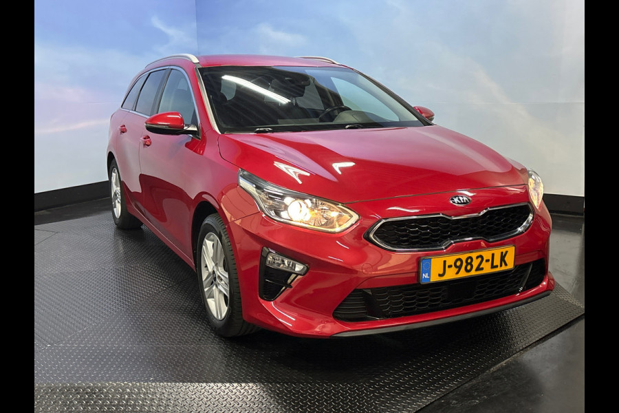Kia Ceed Sportswagon 1.0 T-GDi DynamicPlusLine Navi | Clima |Camera |Stoel / Stuur verwarming | Trekhaak
