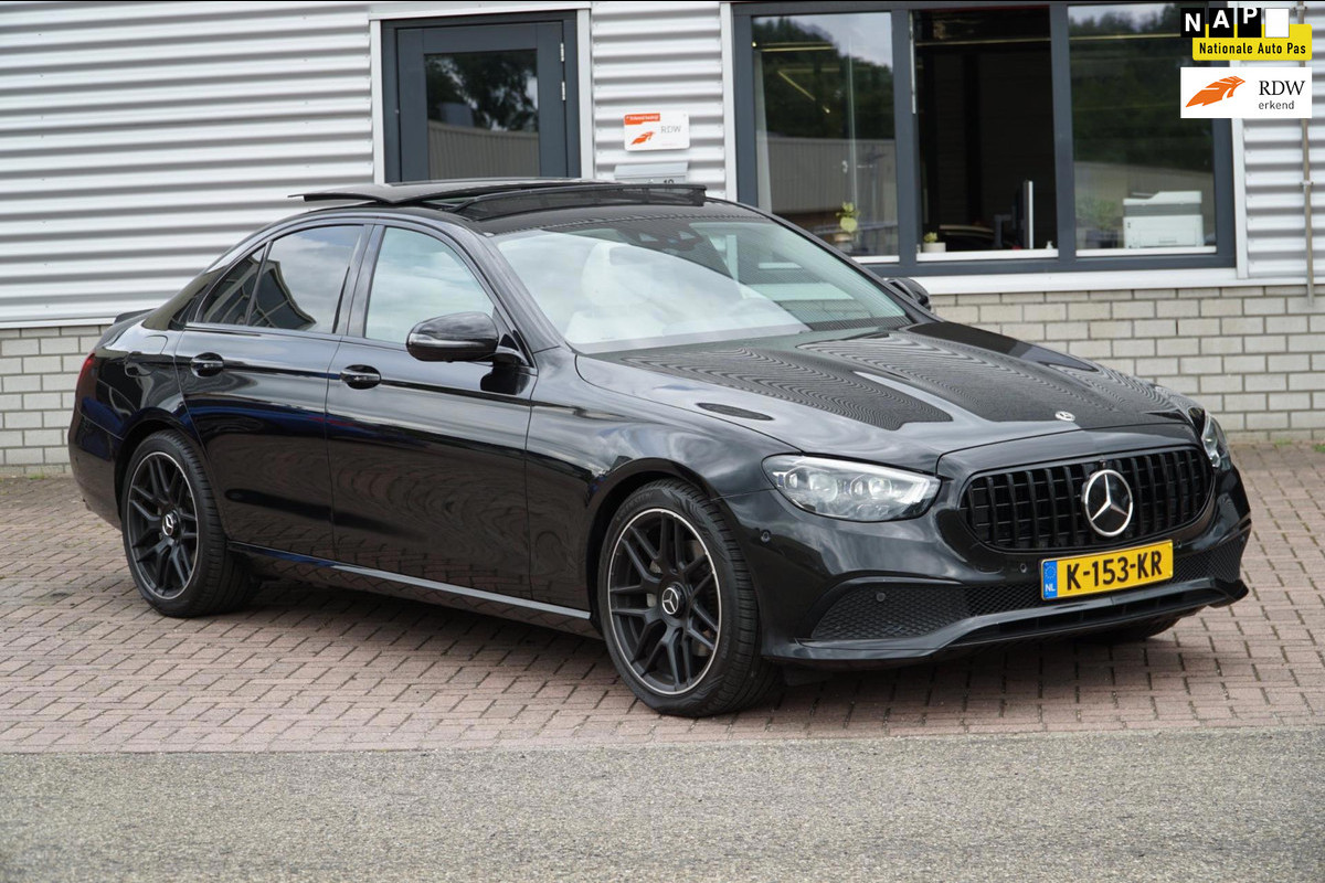 Mercedes-Benz E-Klasse 200 Solution Luxury PANORAMADAK Mercedes-Benz E-Klasse 200 Solution Luxury PANORAMADAK