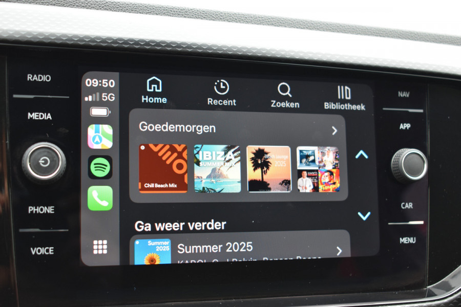 Volkswagen T-Cross 1.0 TSI Life Keyless/apple carplay/Stoelverwarming