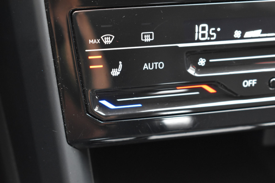 Volkswagen T-Cross 1.0 TSI Life Keyless/apple carplay/Stoelverwarming