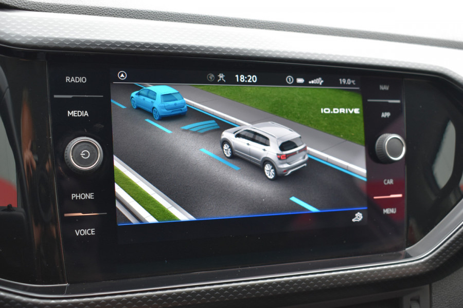 Volkswagen T-Cross 1.0 TSI Life Keyless/apple carplay/Stoelverwarming