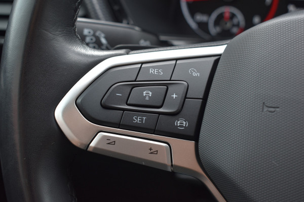 Volkswagen T-Cross 1.0 TSI Life Keyless/apple carplay/Stoelverwarming