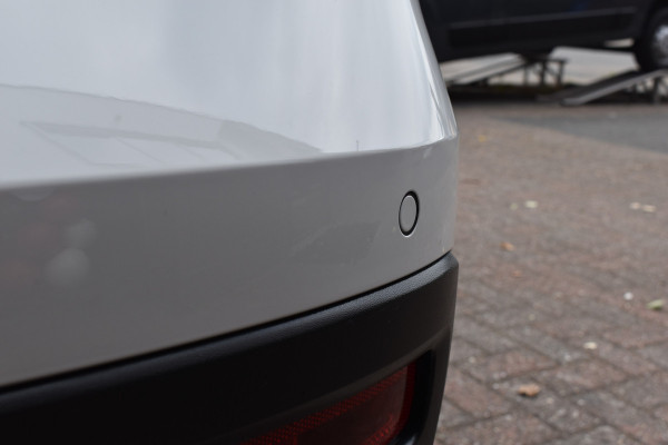Volkswagen T-Cross 1.0 TSI Life Keyless/apple carplay/Stoelverwarming
