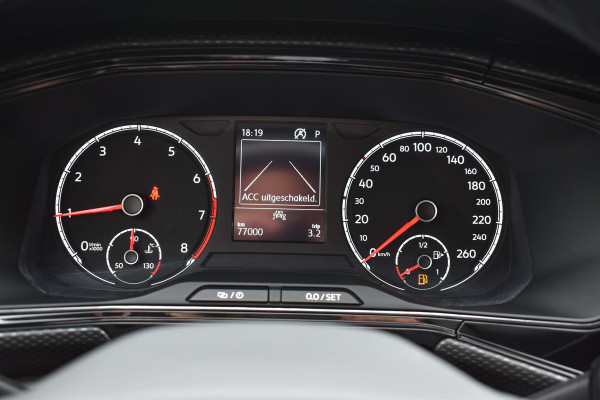 Volkswagen T-Cross 1.0 TSI Life Keyless/apple carplay/Stoelverwarming