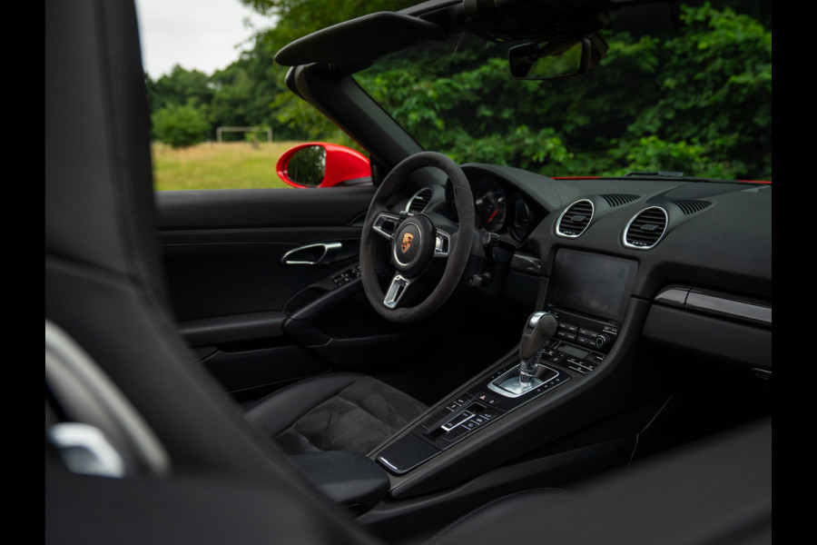 Porsche 718 Boxster 2.0 | PDLS | Sportuitlaat | Indisch Rood | GT-sportstuur
