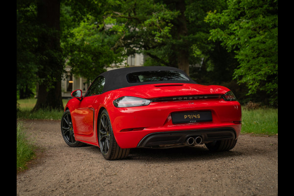 Porsche 718 Boxster 2.0 | PDLS | Sportuitlaat | Indisch Rood | GT-sportstuur