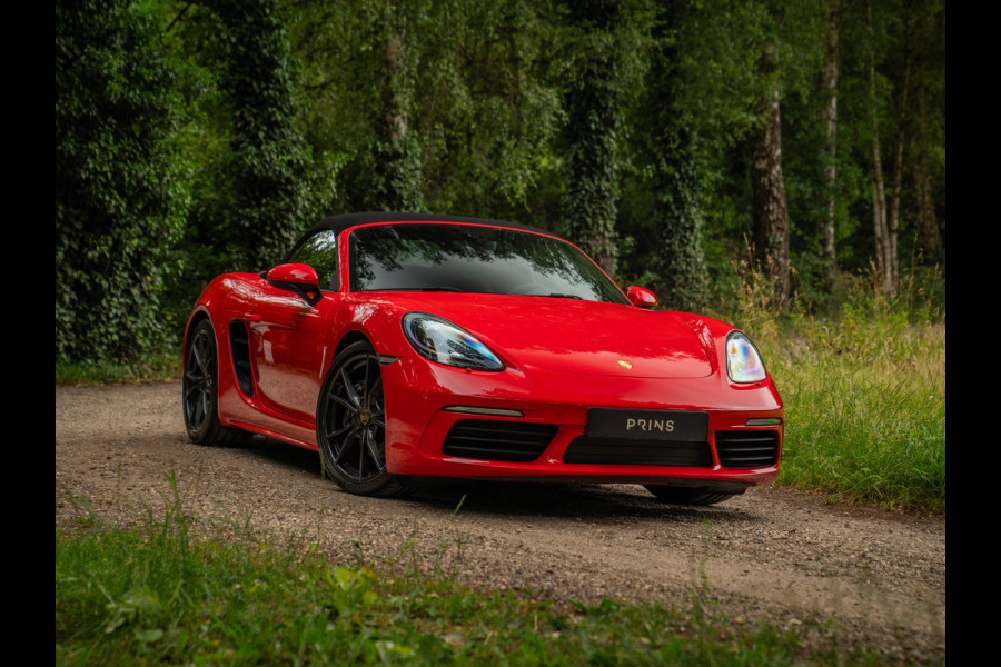 Porsche 718 Boxster 2.0 | PDLS | Sportuitlaat | Indisch Rood | GT-sportstuur