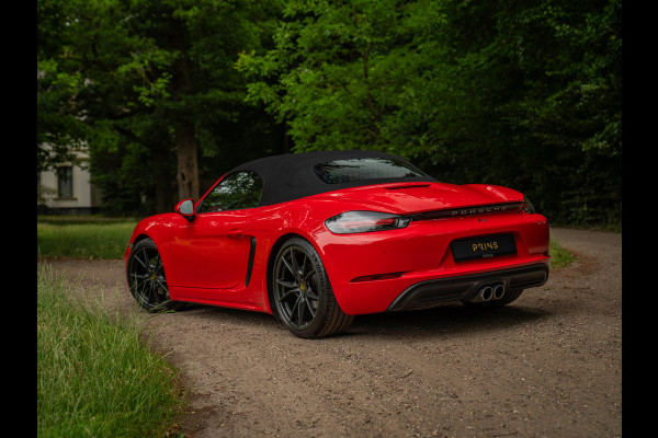 Porsche 718 Boxster 2.0 | PDLS | Sportuitlaat | Indisch Rood | GT-sportstuur