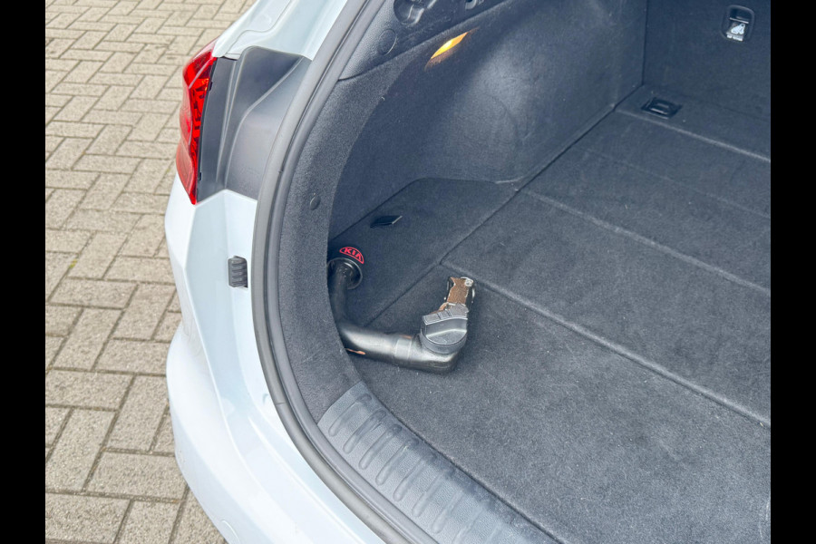 Kia Ceed Sportswagon 1.4 T-GDi DynamicPlusLine NL AUTO | CAMERA | TREKHAAK | CARPLAY |