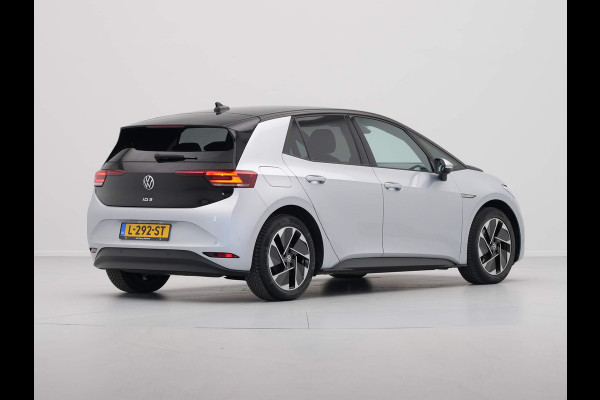 Volkswagen ID.3 Life 58 kWh Navigatie Pdc Stoelverwarming Acc beschikbaar vanaf 19-8-2025 Demo beschikbaar vanaf 19-8-2025