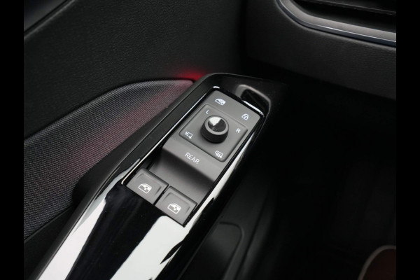Volkswagen ID.3 Life 58 kWh Navigatie Pdc Stoelverwarming Acc beschikbaar vanaf 19-8-2025 Demo beschikbaar vanaf 19-8-2025