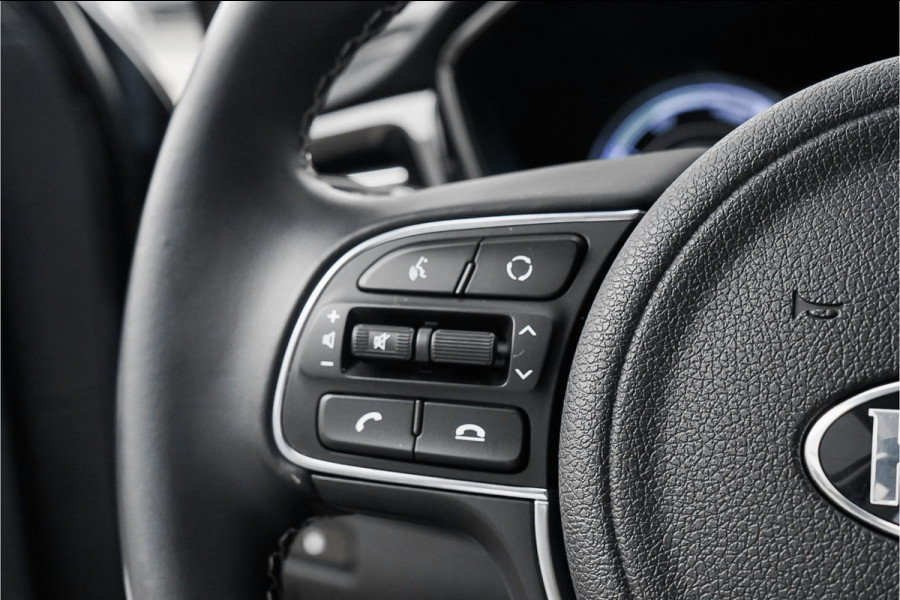 Kia Niro 1.6 GDi Hybrid DynamicLine Navi Camera ECC