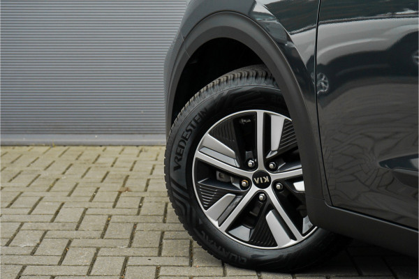 Kia Niro 1.6 GDi Hybrid DynamicLine Navi Camera ECC