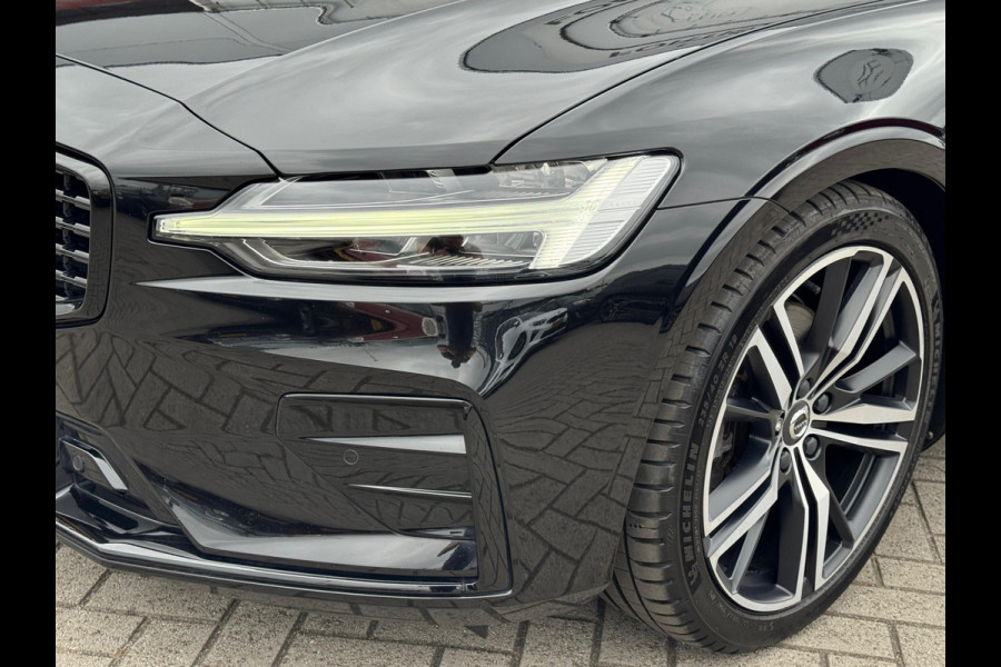 Volvo V60 2.0 B3 R-Design NL AUTO | CAMERA | PANO |