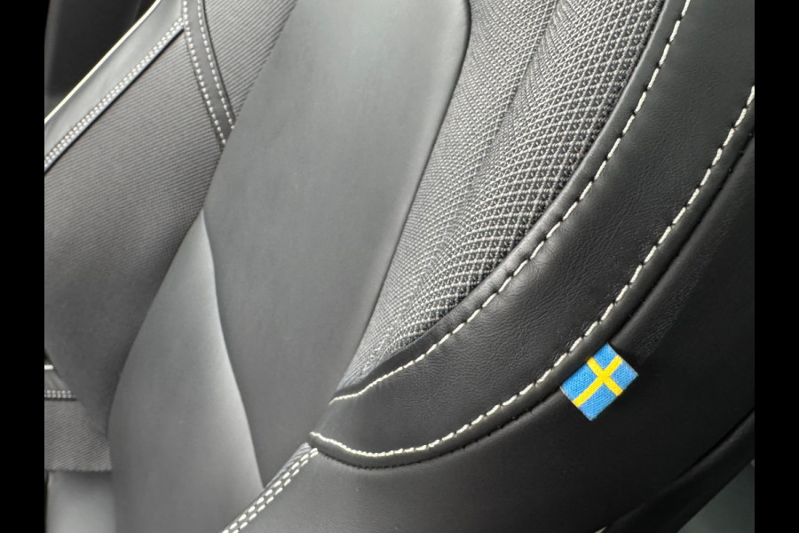 Volvo V60 2.0 B3 R-Design NL AUTO | CAMERA | PANO |