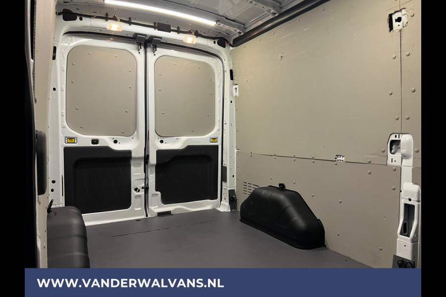 Ford Transit 2.0 TDCI 130 pk L3H2 Euro6 Airco | Camera | Navigatie | Apple Carplay | Andoid Auto | Cruisecontrol Verwarmde Voorruit, Parkeersensoren, Bijrijdersbank