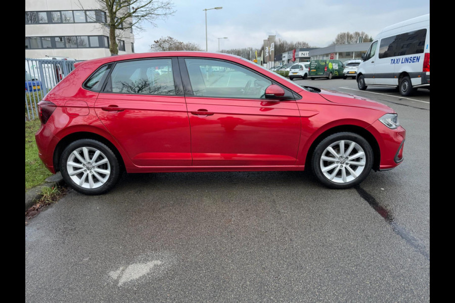 Volkswagen Polo 1.0 TSI Life Business DSG Vitrual PDC Led