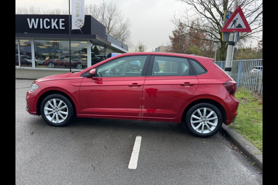 Volkswagen Polo 1.0 TSI Life Business DSG Vitrual PDC Led