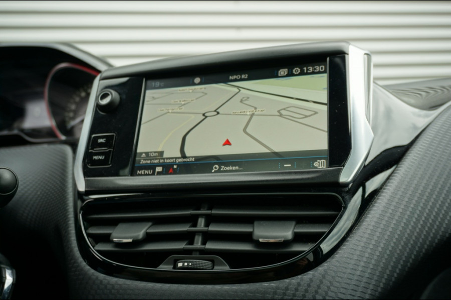 Peugeot 2008 110PK GT-line NAVI | CAMERA | PANO | CRUISE | TREKHAAK | CLIMA!