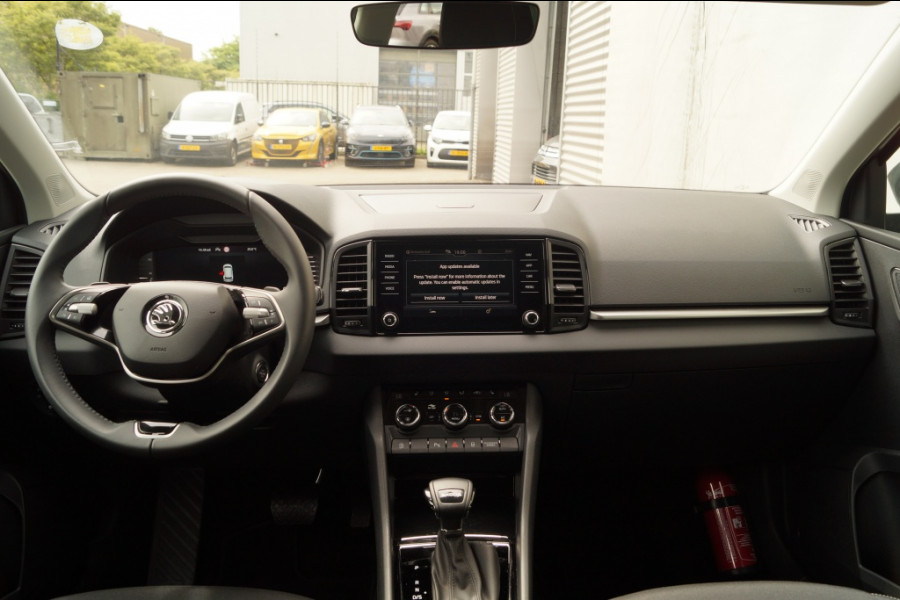 Škoda Karoq 1.5 TSI 150pk DSG Business Edition -LED-ECC-CAM-NAVI-
