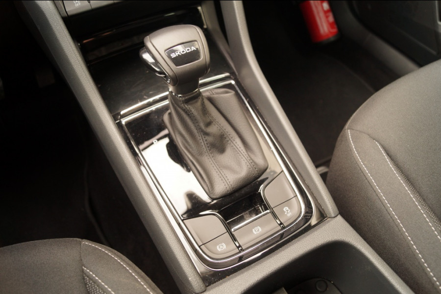 Škoda Karoq 1.5 TSI 150pk DSG Business Edition -LED-ECC-CAM-NAVI-