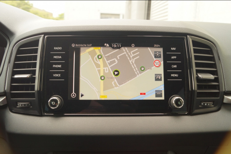 Škoda Karoq 1.5 TSI 150pk DSG Business Edition -LED-ECC-CAM-NAVI-