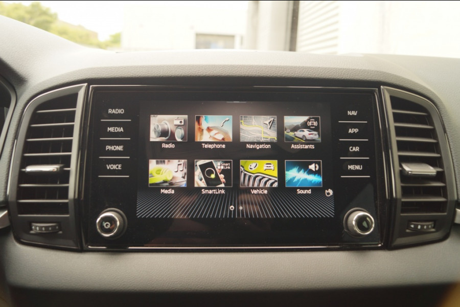 Škoda Karoq 1.5 TSI 150pk DSG Business Edition -LED-ECC-CAM-NAVI-