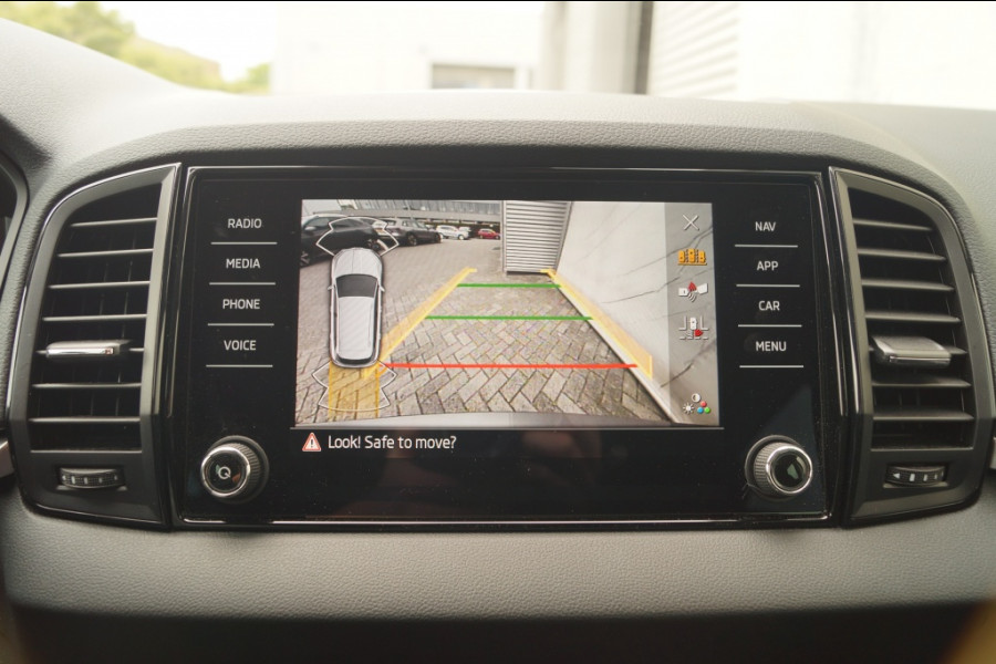 Škoda Karoq 1.5 TSI 150pk DSG Business Edition -LED-ECC-CAM-NAVI-