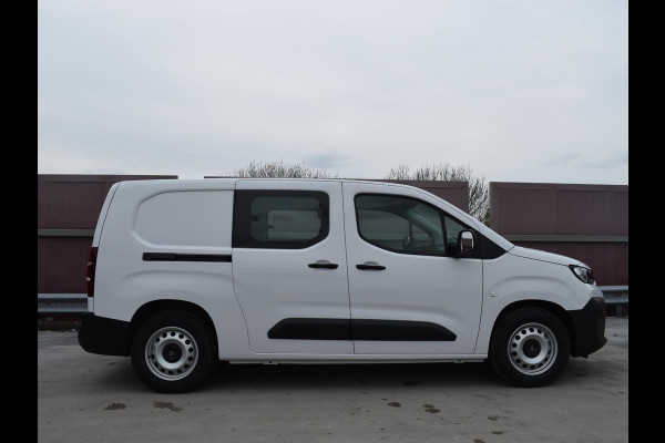 Citroën E-Berlingo 136 Flex Crewcab L2 50 kWh | 8 JAAR GARANTIE | 5 PERSOONS | GRIJS KENTEKEN | APPLE CARPLAY | NAVIGATIE