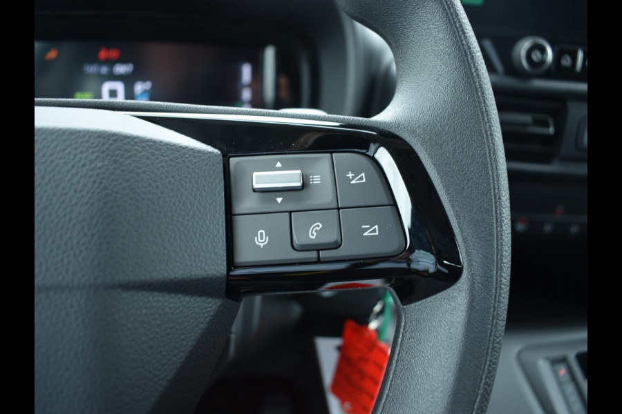 Citroën E-Berlingo 136 Flex Crewcab L2 50 kWh | 8 JAAR GARANTIE | 5 PERSOONS | GRIJS KENTEKEN | APPLE CARPLAY | NAVIGATIE